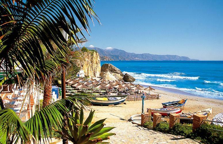 Casa Angelines Holiday Home Nerja Exterior foto